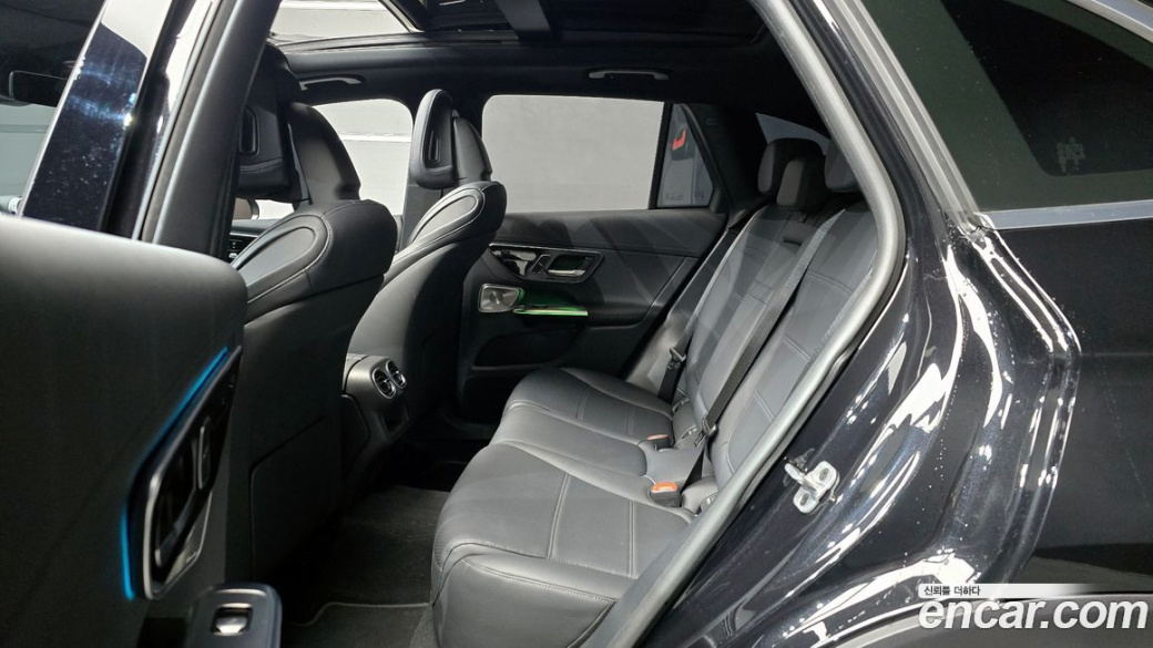 Mercedes-Benz GLC-Class GLC 300 4MATIC Avantgarde, 2025