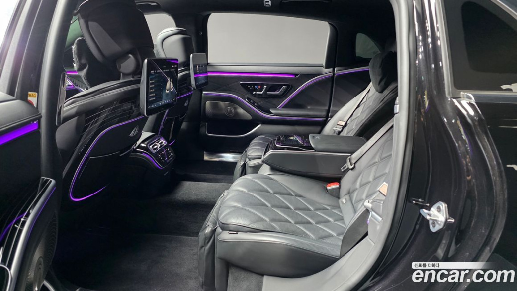 Mercedes-Benz S-Class Maybach S580 4MATIC, 2023