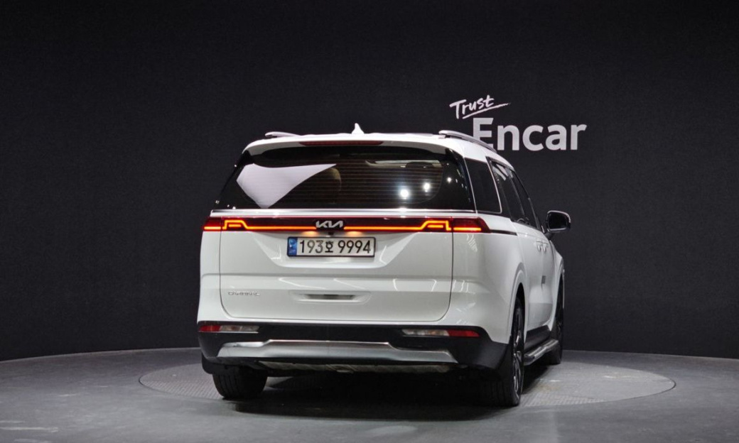 Kia Carnival 9-Seater Noblesse, 2023