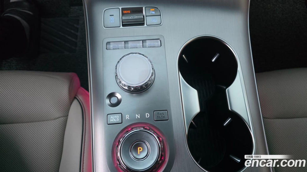 Genesis GV70 2.5T Gasoline AWD, 2025