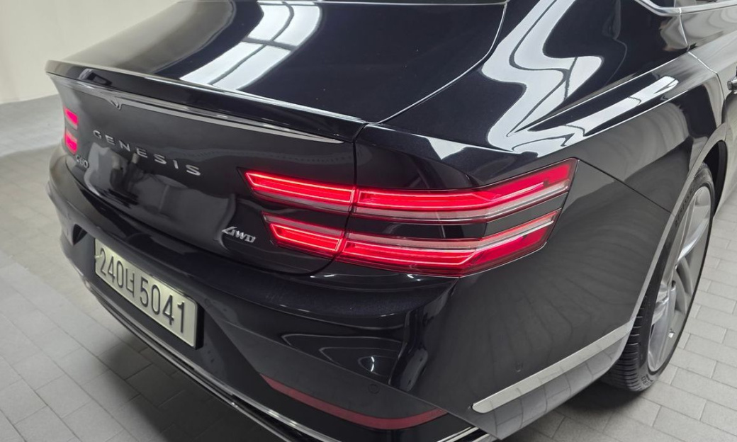 Genesis G80 Gasoline 2.5 Turbo AWD, 2025