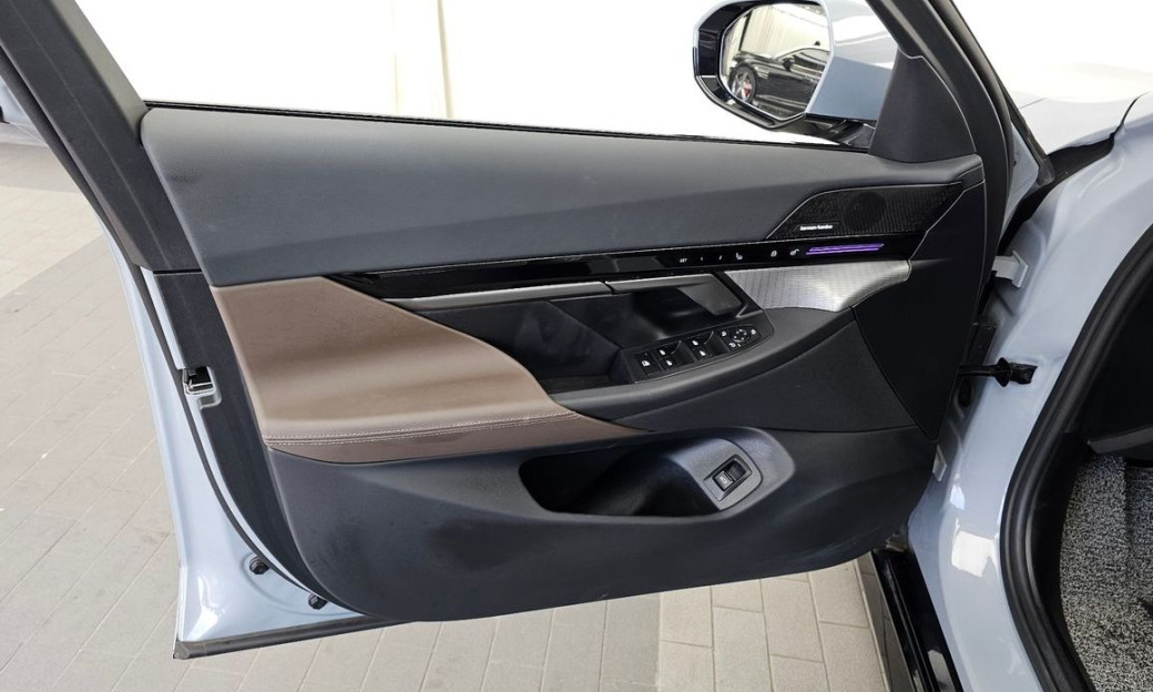 BMW 5-Series 520i M Sport, 2024