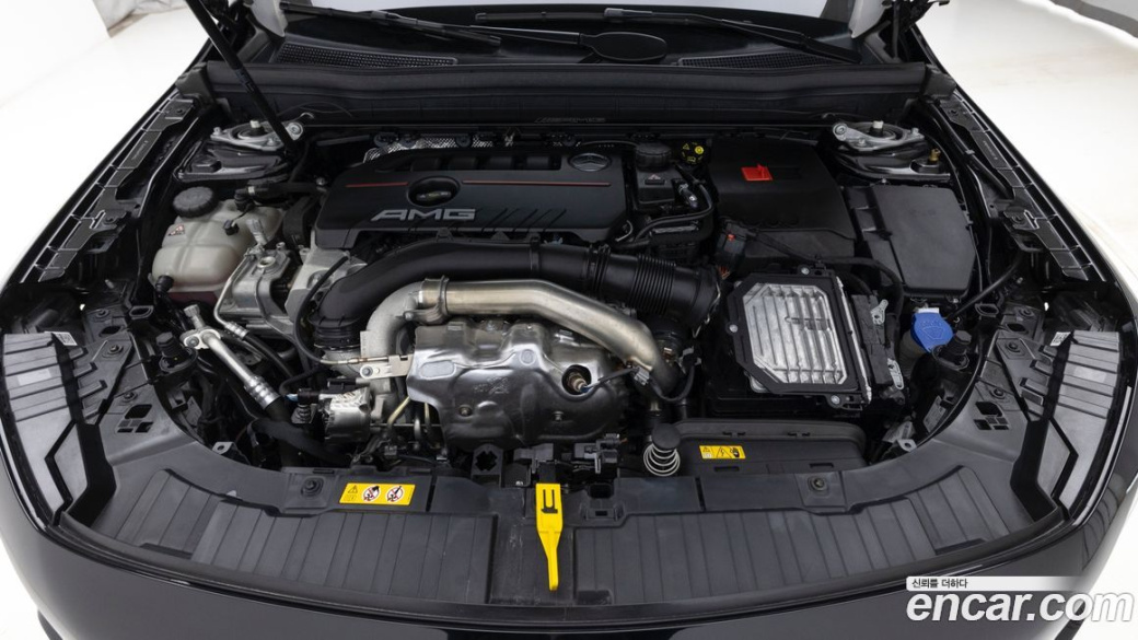 Mercedes-Benz GLB-Class AMG GLB35 4MATIC, 2025
