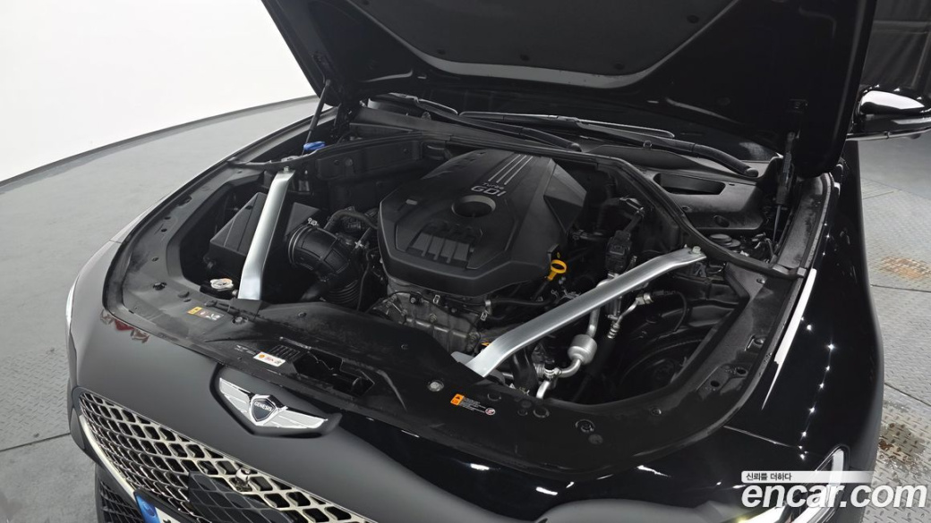 Genesis G70 Gasoline 2.0T 4WD, 2022