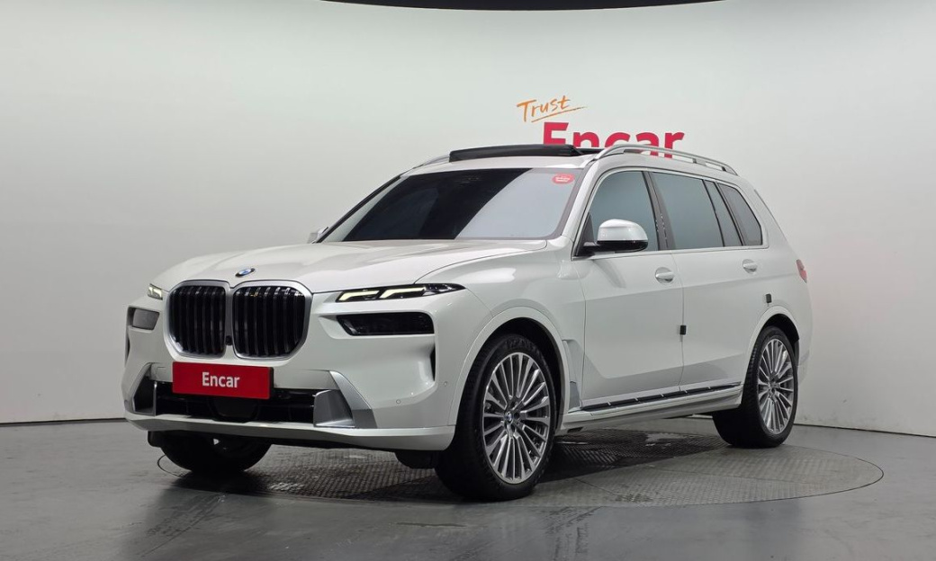 BMW X7 xDrive 40i Design Pure Excellence 7-Seater, 2024