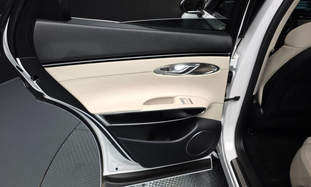 Genesis GV70 2.5T Gasoline AWD, 2024