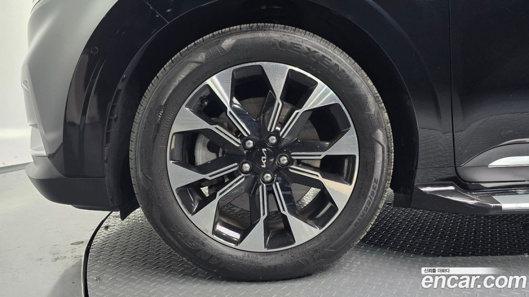 Kia Carnival 9-Seater Noblesse, 2022