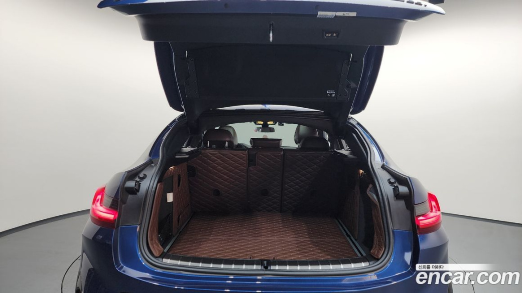 BMW X4 xDrive20i M Sport, 2023