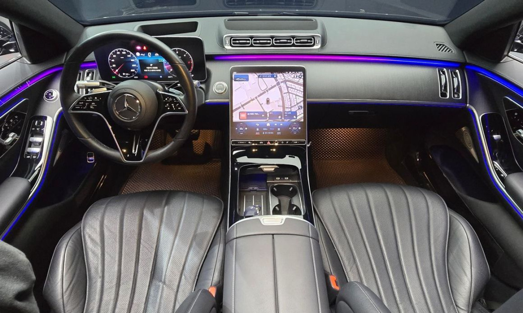 Mercedes-Benz S-Class S350 d 4MATIC, 2025