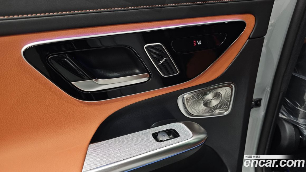 Mercedes-Benz GLC-Class GLC300 4MATIC AMG Line, 2026