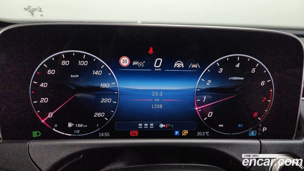 Mercedes-Benz E-Class E200 Avantgarde, 2025