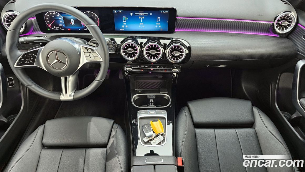 Mercedes-Benz A-Class A220 Sedan, 2024