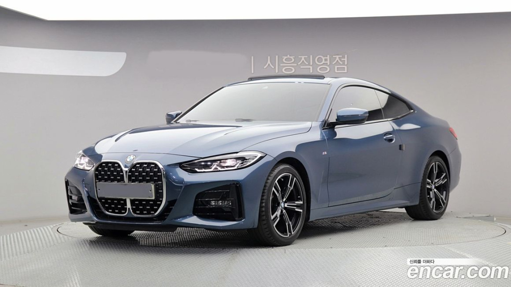 BMW 4-Series 420i M Sport Coupe, 2022