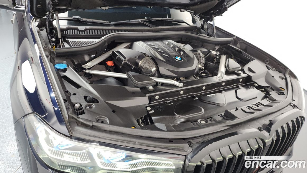 BMW X7 M50i 6STR, 2022