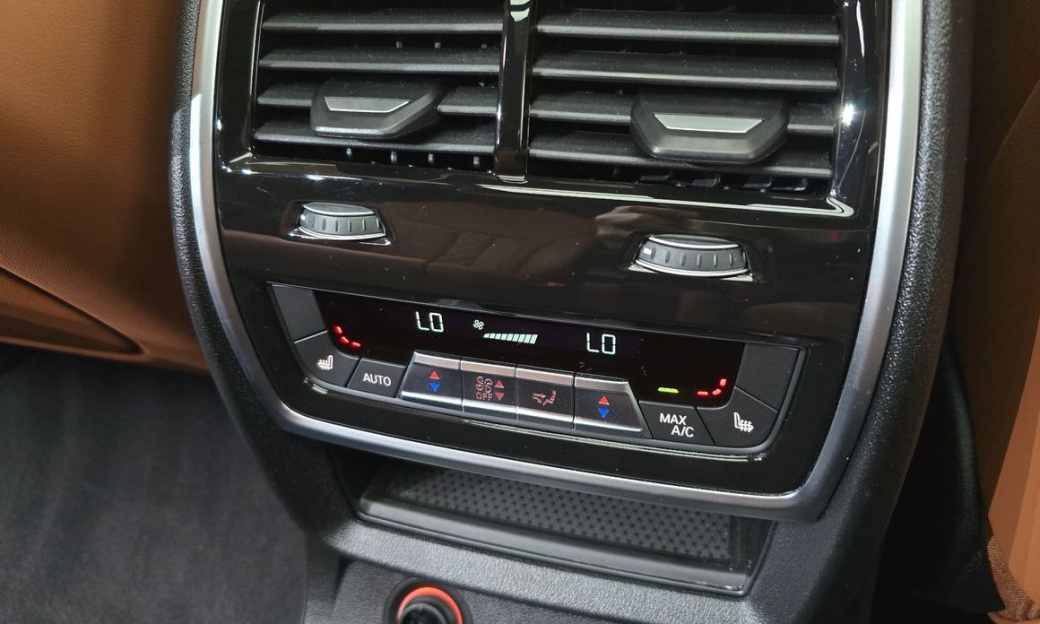 BMW X7 xDrive 40i M Sport 6STR, 2025