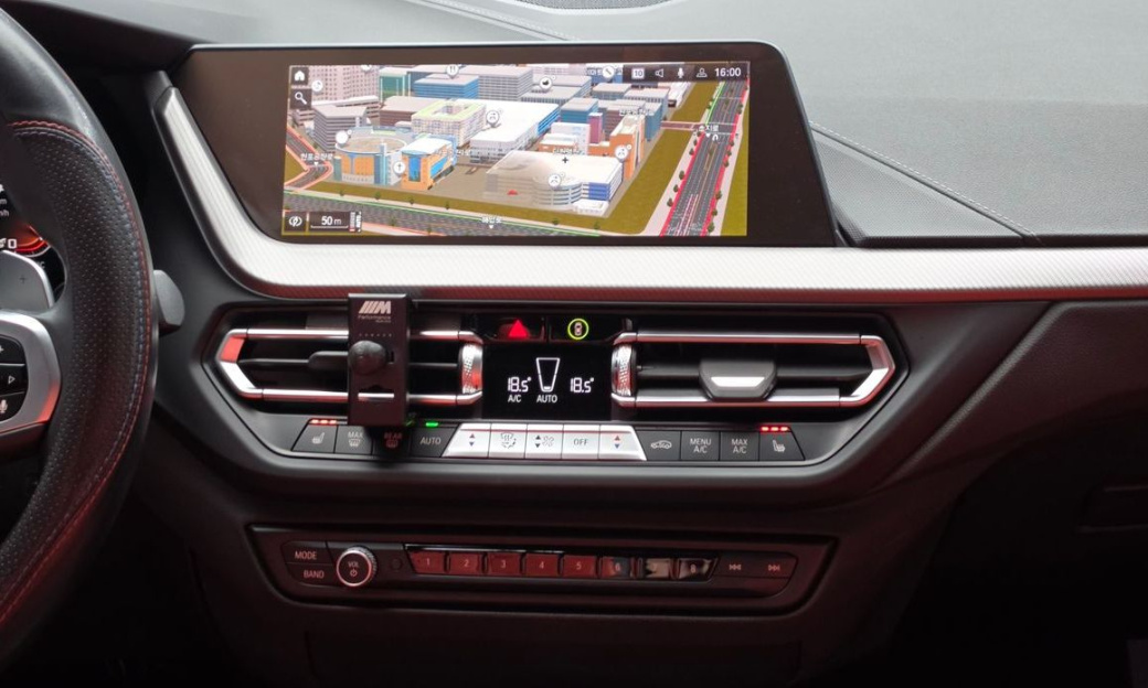 BMW 1-Series M135i xDrive, 2023