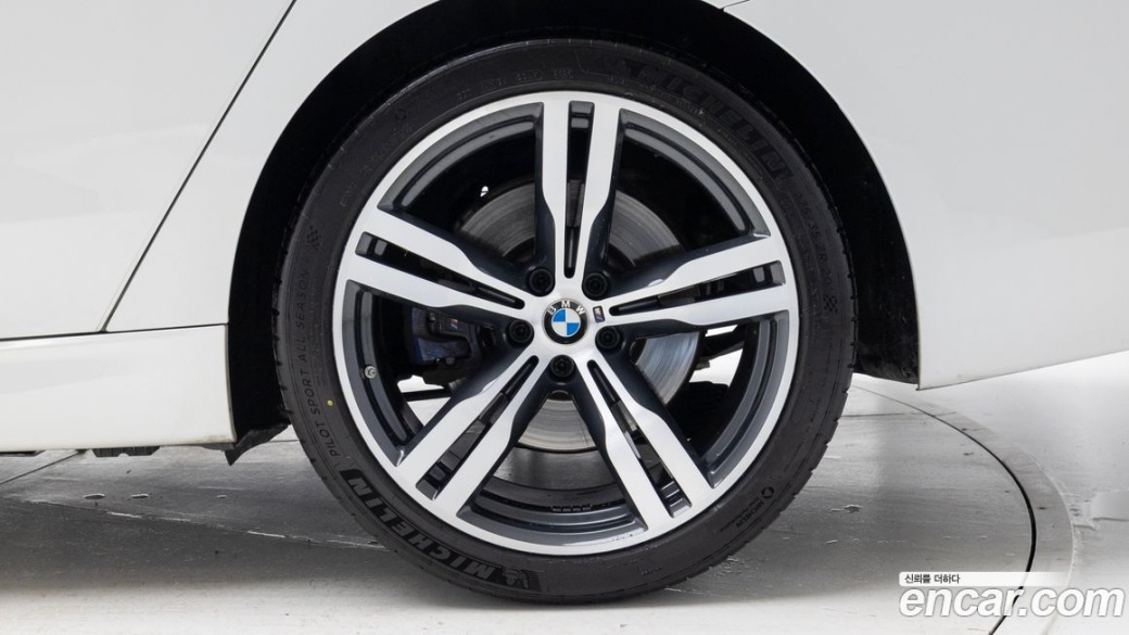 BMW Gran Turismo 640i xDrive M Sport, 2021