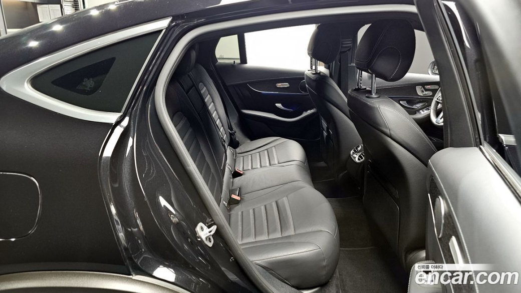 Mercedes-Benz GLC-Class GCL300 4MATIC Coupe, 2023