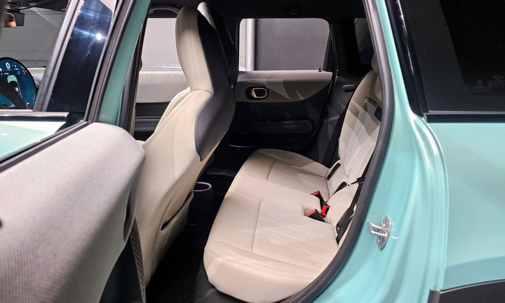 Mini Cooper 5 Door Favoured, 2025