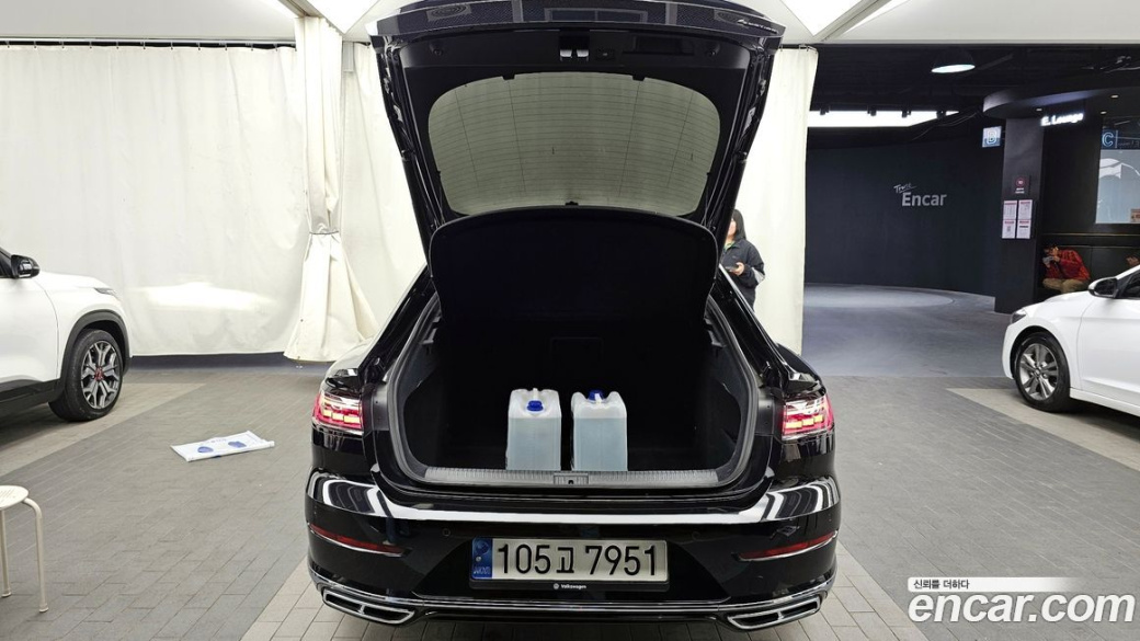 Volkswagen Arteon 2.0 TDI R-LIINE 4Motion, 2022