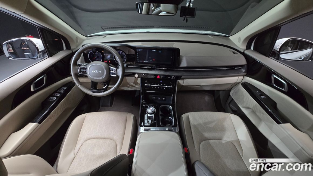 Kia Carnival 9-Seater Noblesse, 2023