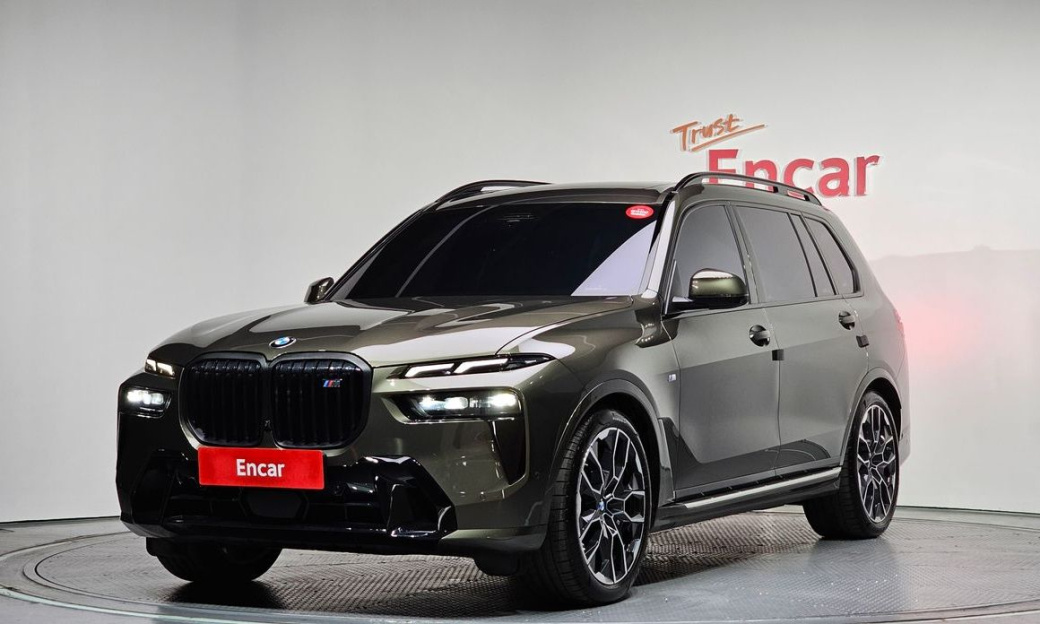BMW X7 xDrive 40i M Sport 7STR, 2025