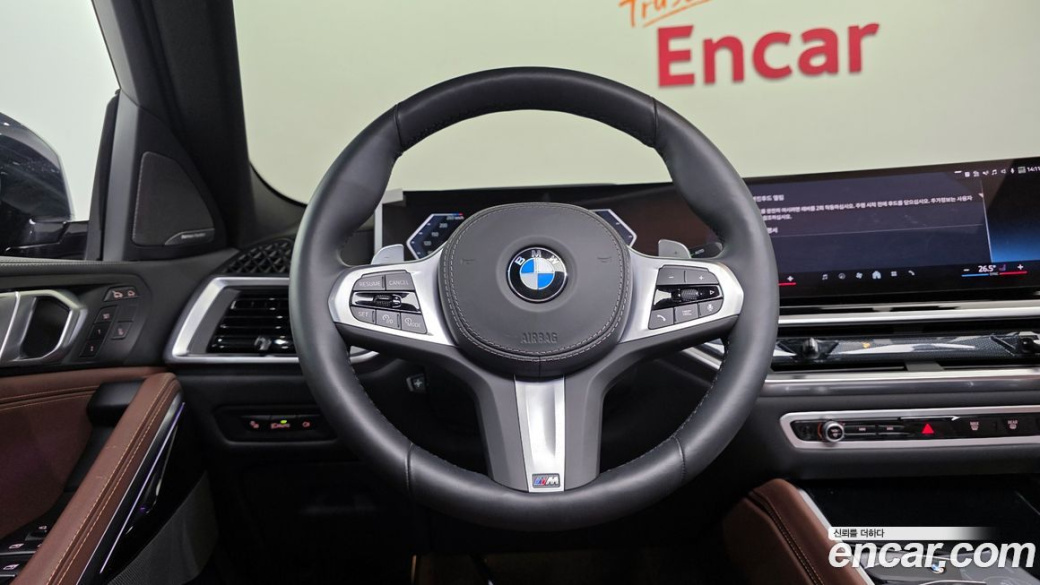 BMW X6 xDrive40i M Sport, 2025