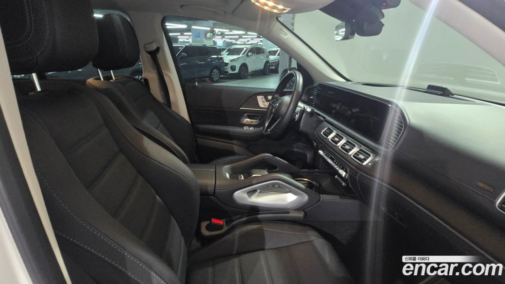 Mercedes-Benz GLE-Class GLE450 4MATIC, 2025