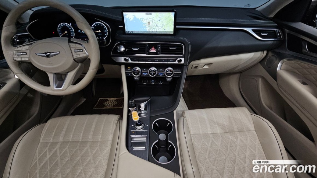 Genesis G70 Gasoline 2.0T 4WD, 2022