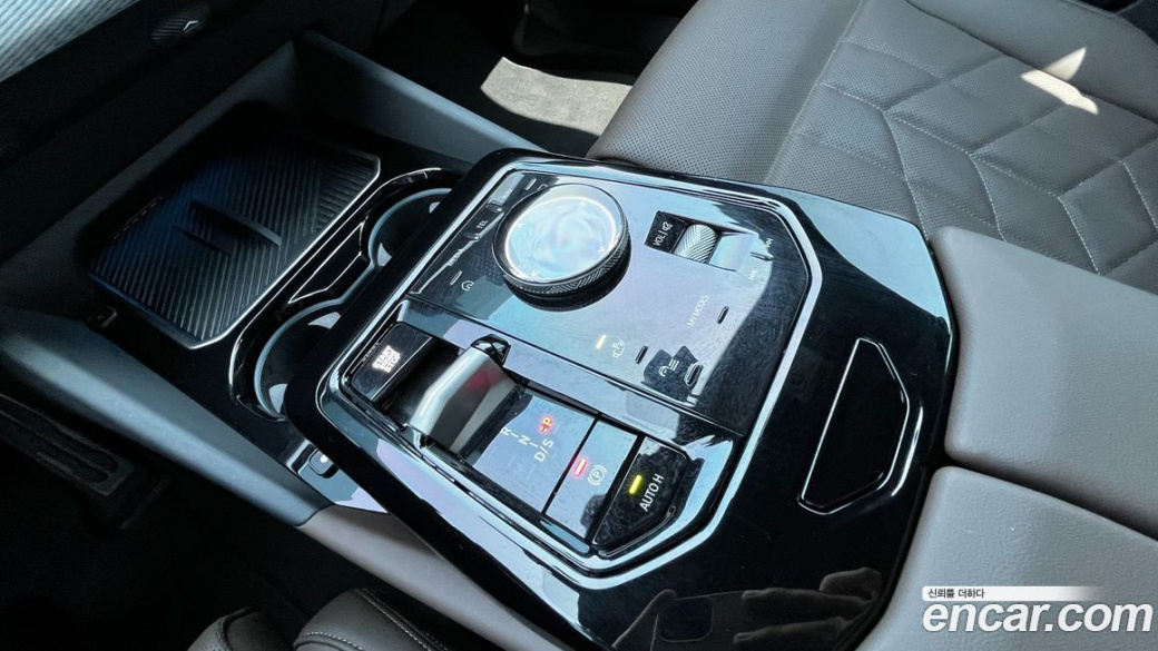 BMW 5-Series 520i Special Edition, 2024