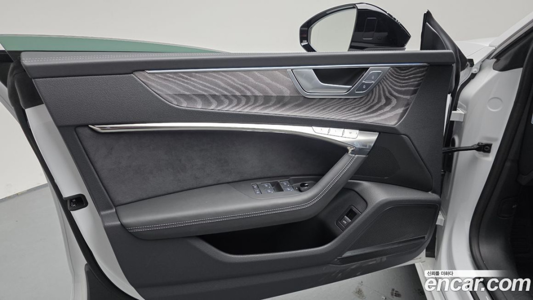 Audi A7 55 TFSI Quattro Premium, 2025