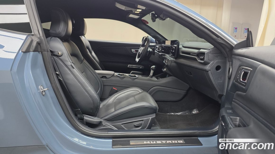 Ford Mustang 2.3 EcoBoost Premium Coupe, 2024