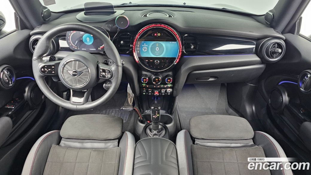 Mini Cooper JCW, 2023