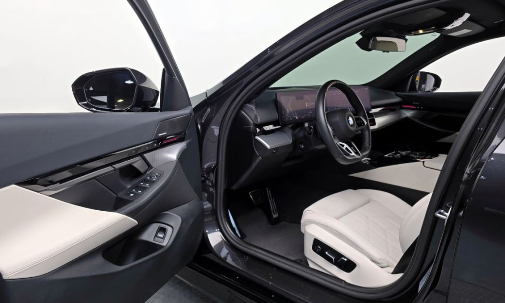BMW 5-Series 520i M Sport, 2024
