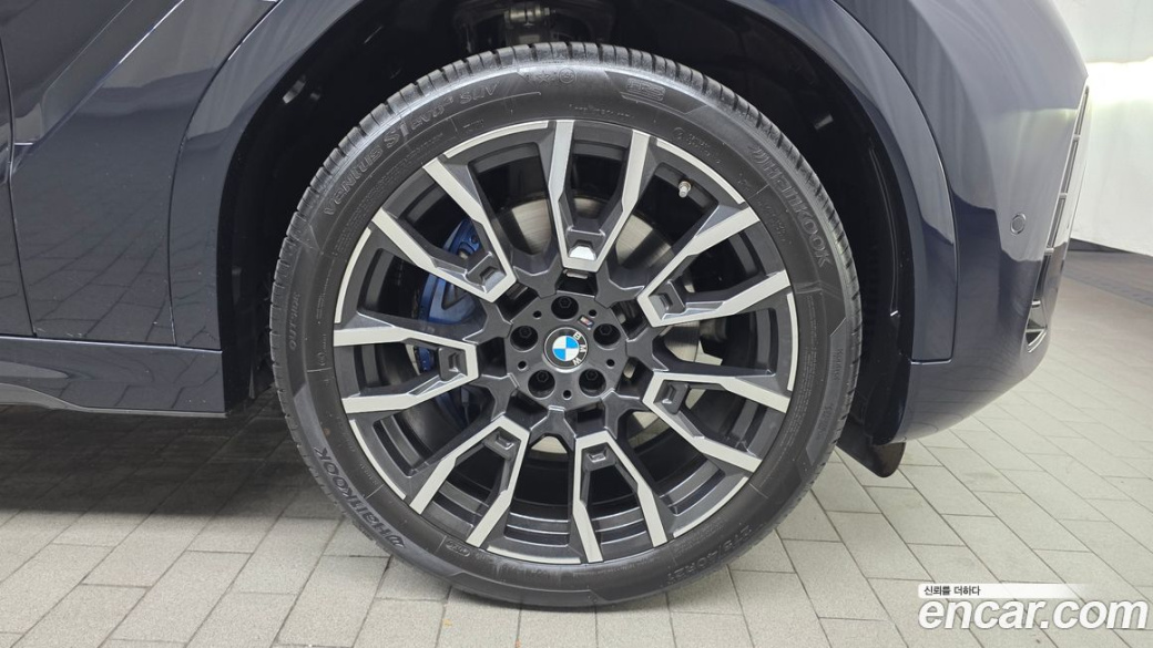 BMW X6 xDrive40i M Sport, 2025