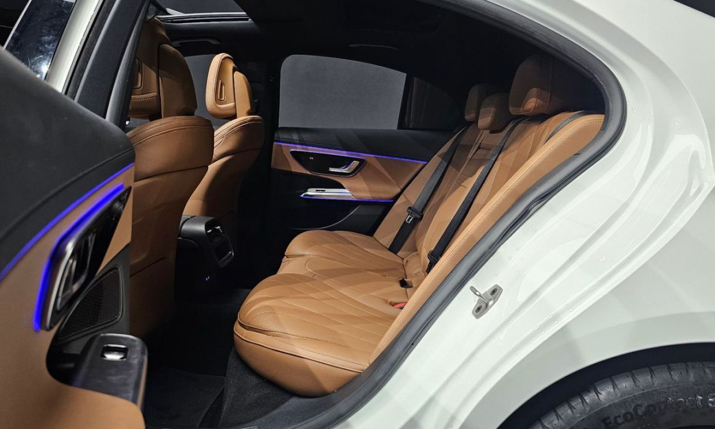 Mercedes-Benz E-Class E200 Avantgarde, 2025