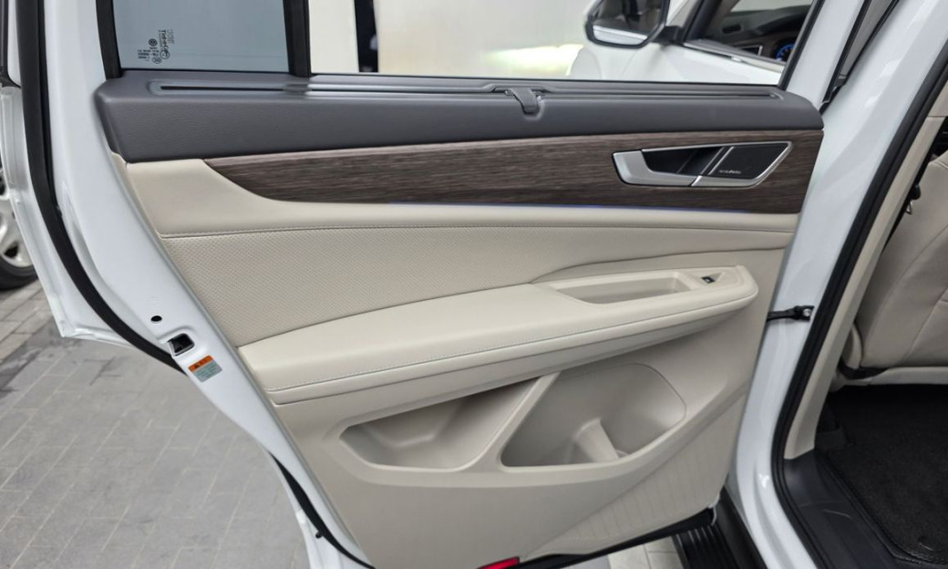Volkswagen Atlas 2.0 TSI R-LINE 7-Seater, 2025