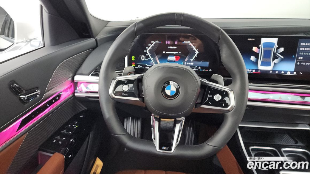 BMW 7-Series 740i xDrive M Sport, 2025