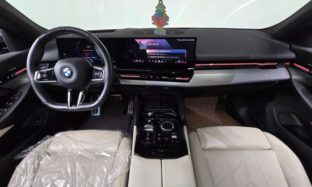 BMW 5-Series 520i M Sport, 2024