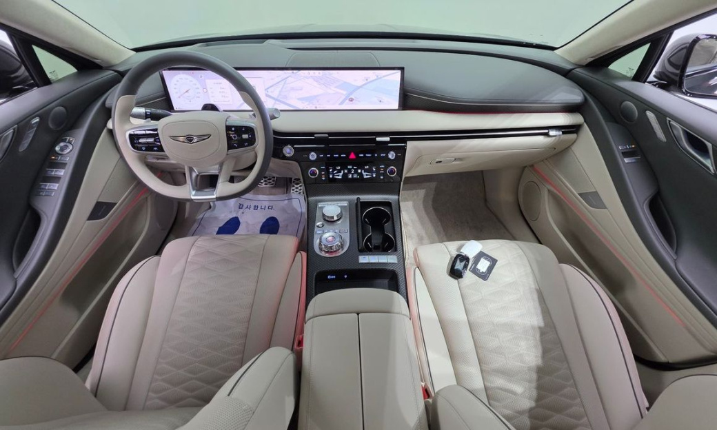 Genesis G80 Gasoline 2.5 Turbo AWD, 2025