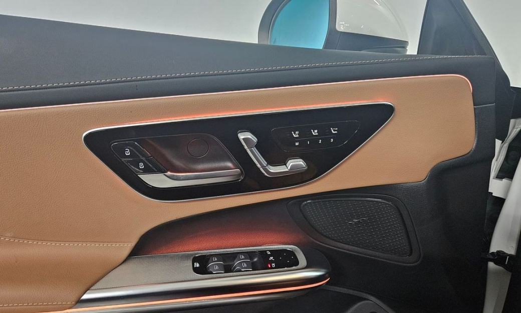 Mercedes-Benz CLE-Class CLE200 Cabriolet, 2024