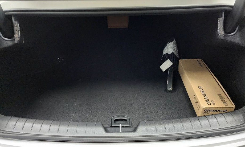 Hyundai Grandeur 2,5 Gasoline 2WD, 2024