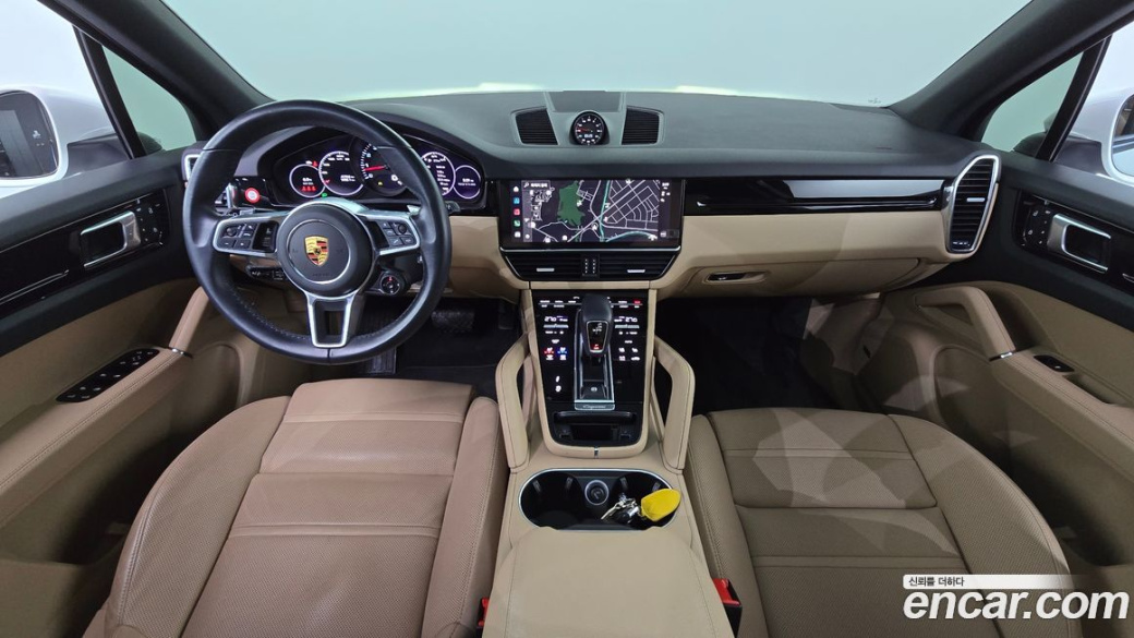 Porsche Cayenne 3.0, 2022