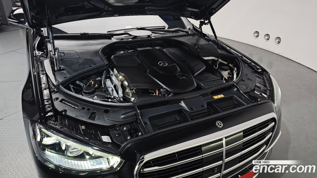 Mercedes-Benz S-Class S450 d 4MATIC, 2024