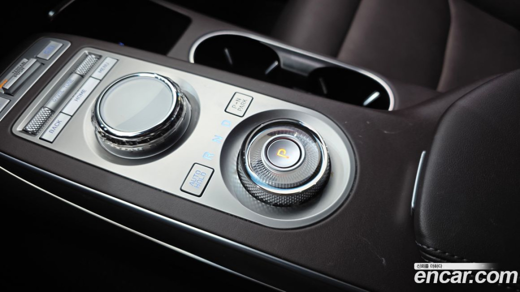 Genesis GV70 2.5T Gasoline AWD, 2023