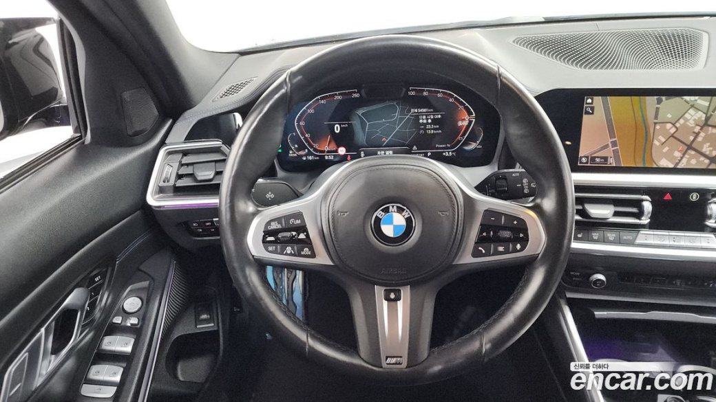 BMW 3-Series 320d Touring M Sport, 2022