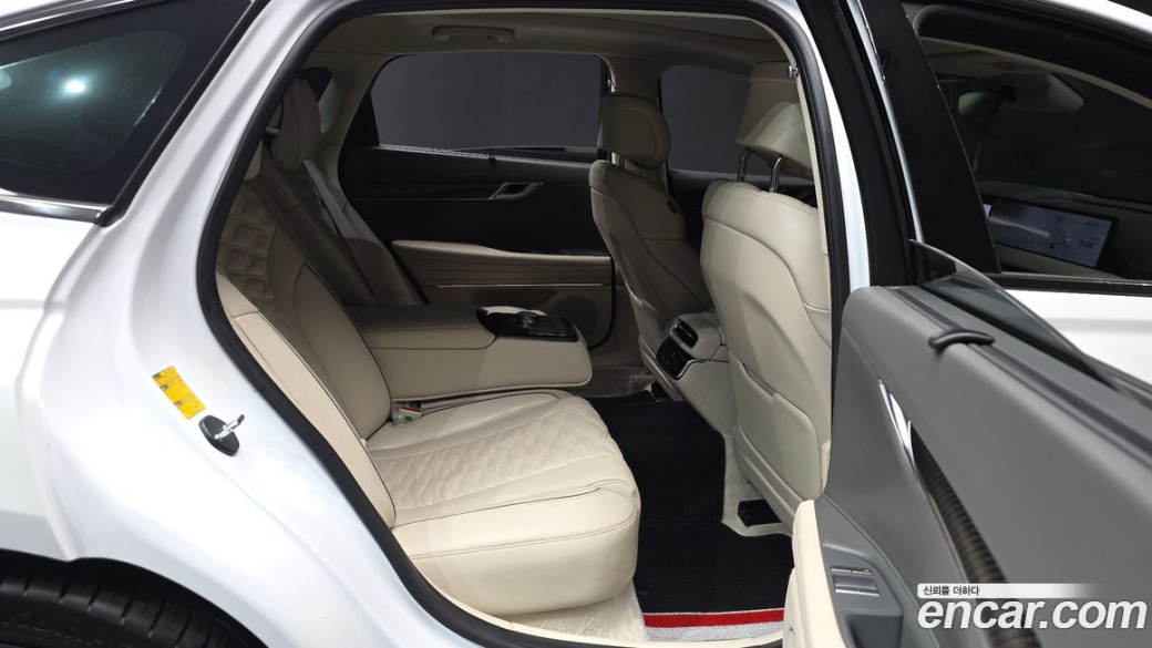 Genesis G80 Gasoline 2.5 Turbo 2WD, 2025