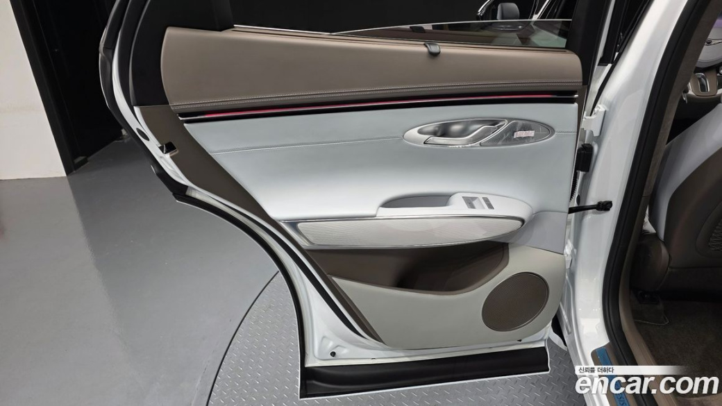 Genesis GV70 2.5T Gasoline 2WD, 2025
