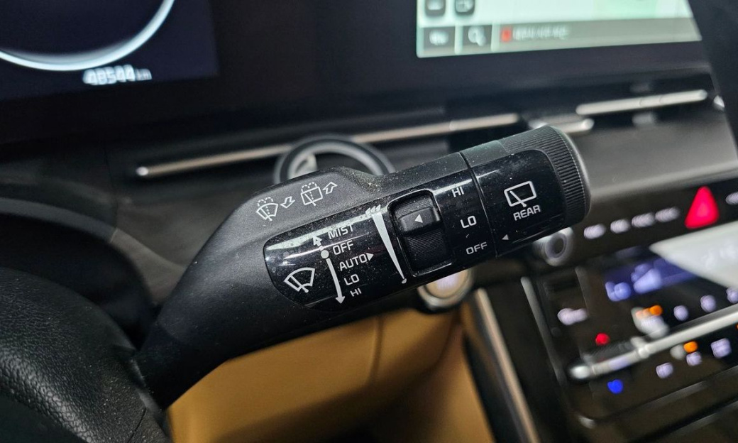 Kia Carnival 9-Seater Signature, 2023