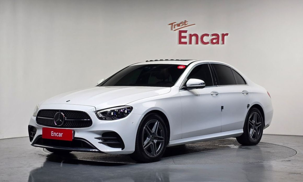 Mercedes-Benz E-Class E250 AMG Line, 2023